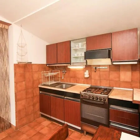 Appartement Lavender Selca kod Bogomolja